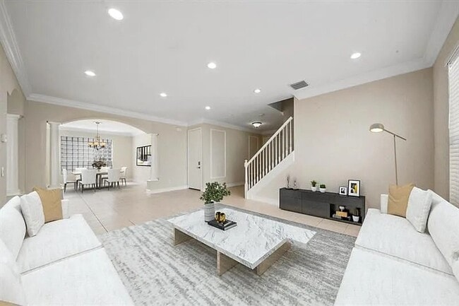 Building Photo - 8477 Breezy Hill Dr