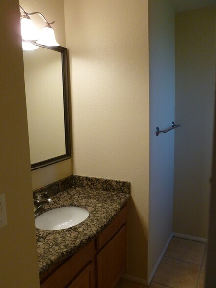 Building Photo - 7300 Pirates Cove Rd