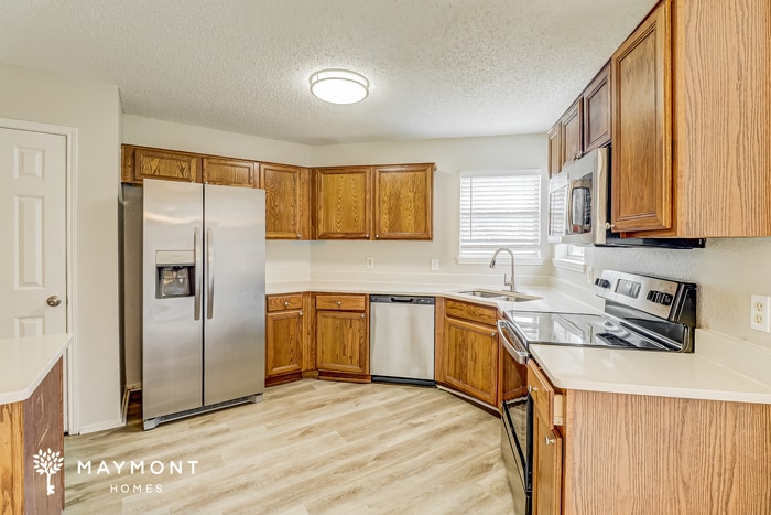 Building Photo - 1005 Meadowbend Dr