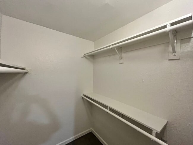 Building Photo - 2 Bedroom Condo in the Scottsdale Terrace Condominiums Community Near N Pima Rd and E Indian Scho...