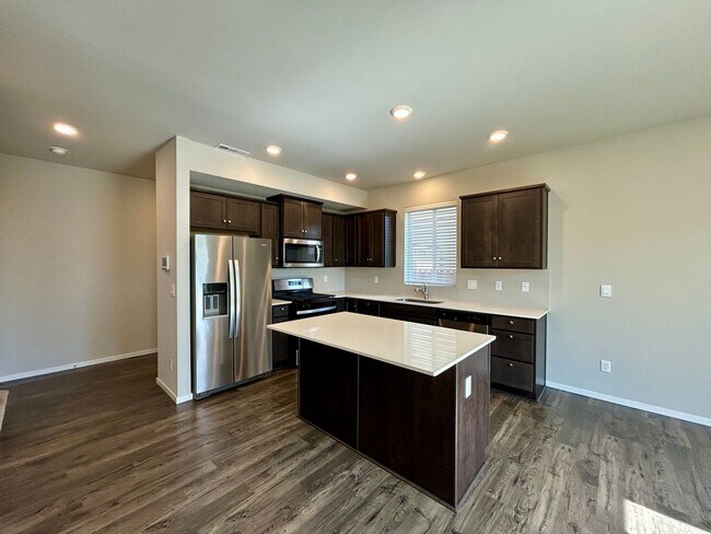 Building Photo - Beautiful 4 Bedroom Home with Attached Garage!