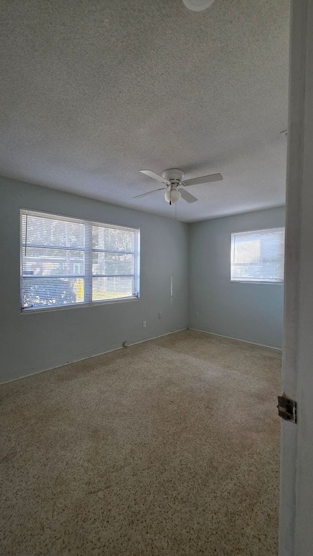 Building Photo - 2 Bedroom 1 Bath Single Family Home