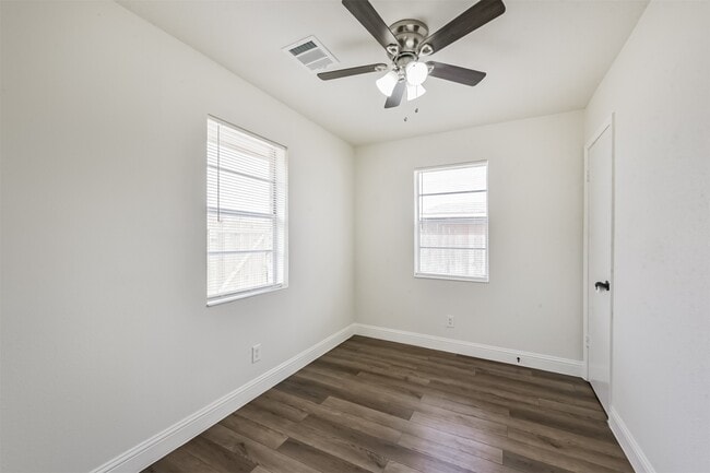 Building Photo - 102 Avenue D