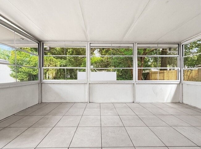 Building Photo - 3/2 Home in College Park