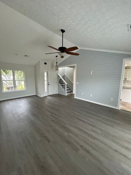 Building Photo - 4387 Heartwood Ln