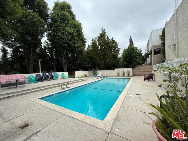 Building Photo - 7311 Kester Ave