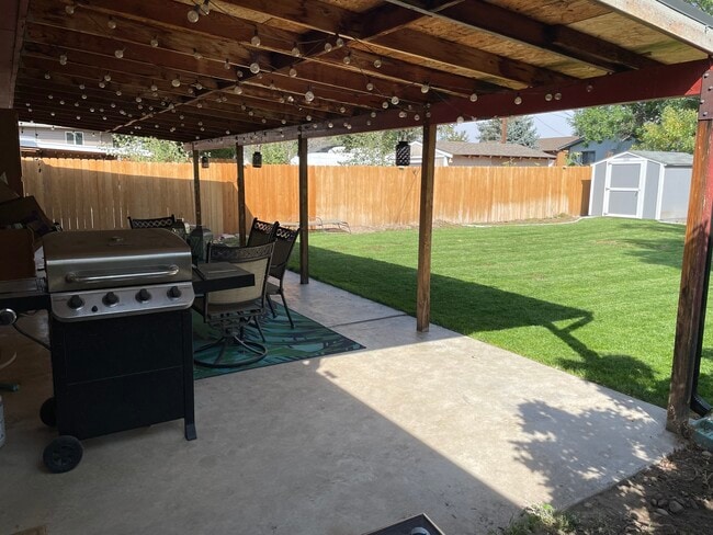 Building Photo - 11916 Barrett St