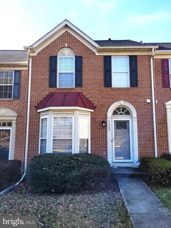 Building Photo - 4008 Spirea Ct