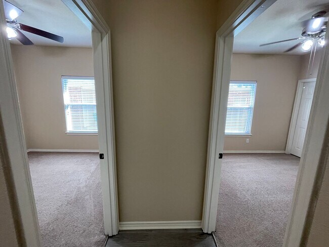 Building Photo - 1510-1512 Piedmont Drive