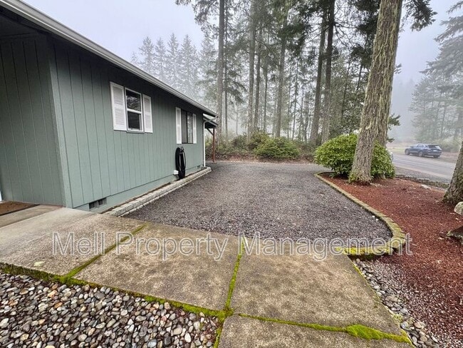 Building Photo - 50 E Vine Maple Ln