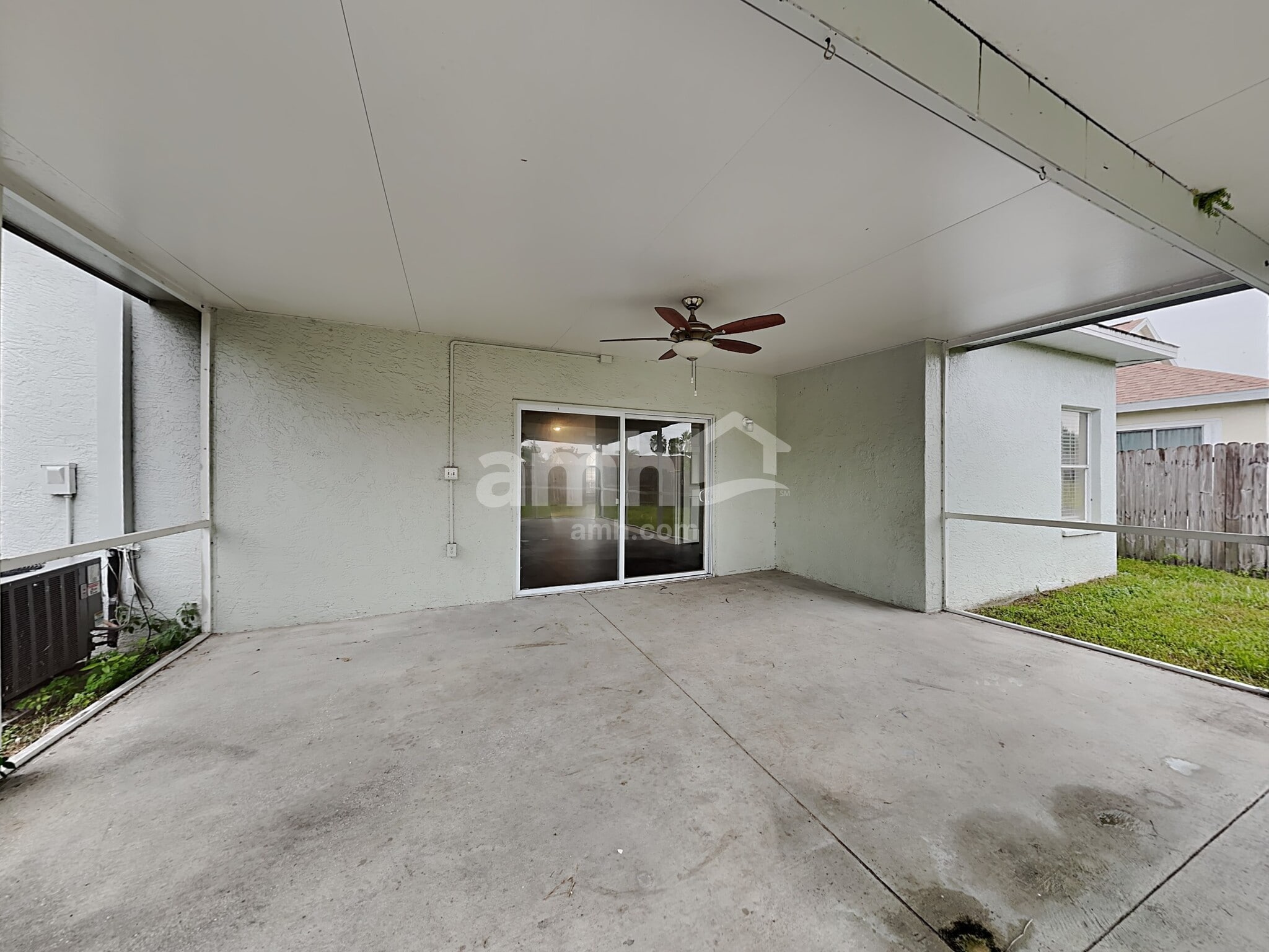 Building Photo - 10814 Peppersong Dr