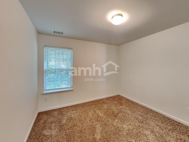 Building Photo - 5147 Scenic View Rd