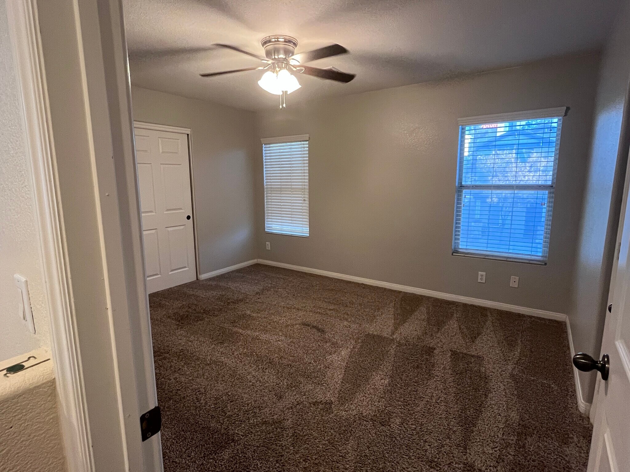 Primary bedroom - 1599 Evening Spirit Ave