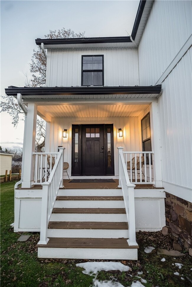 Building Photo - 161 West Ave