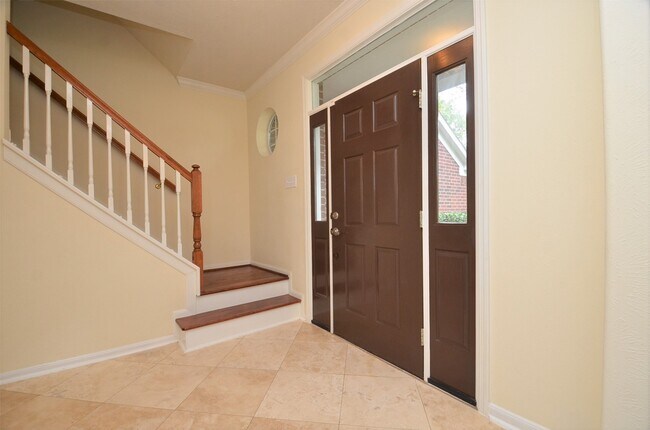 Building Photo - 1218 Irish Mist Ct