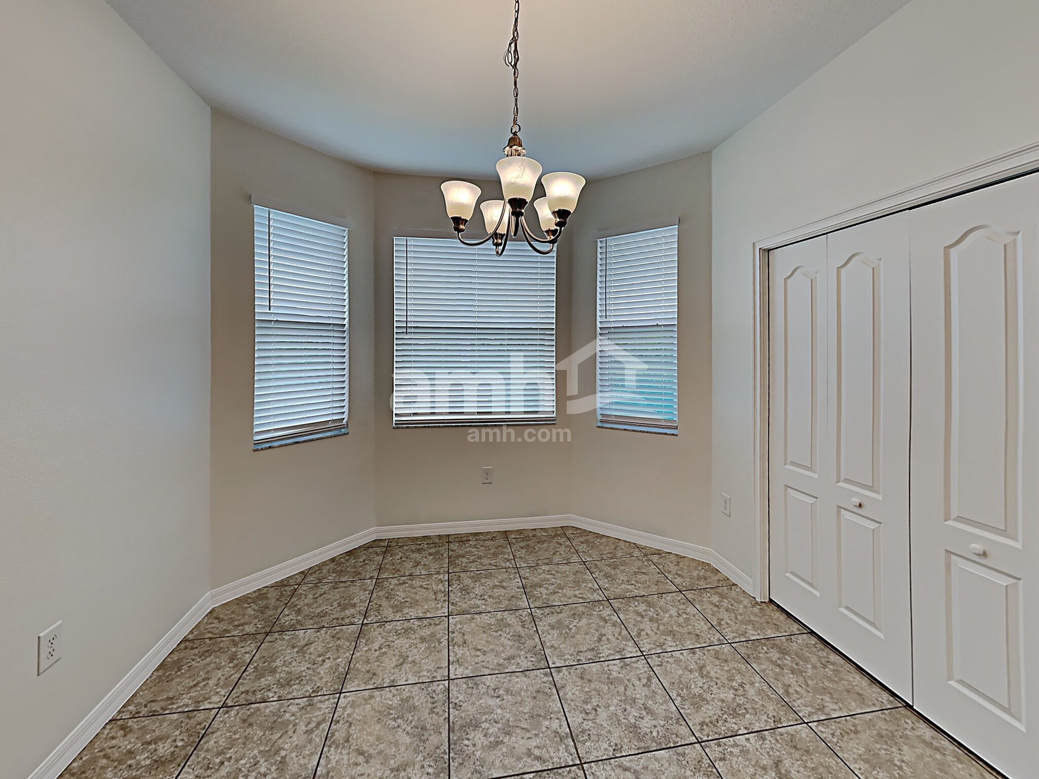 Building Photo - 12025 Whistling Wind Dr