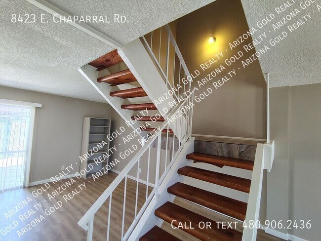 Building Photo - 8423 E Chaparral Rd