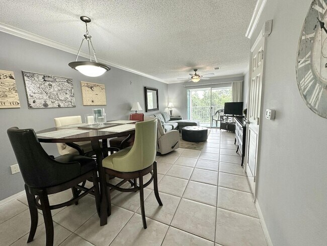 Building Photo - 4274 Calinda Ln