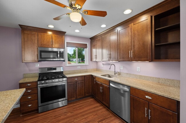 Building Photo - 4164 Kettler Rd