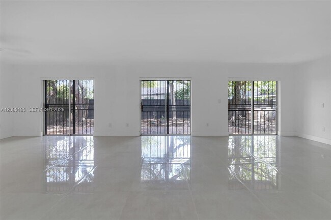 Building Photo - 13011 SW 80th St