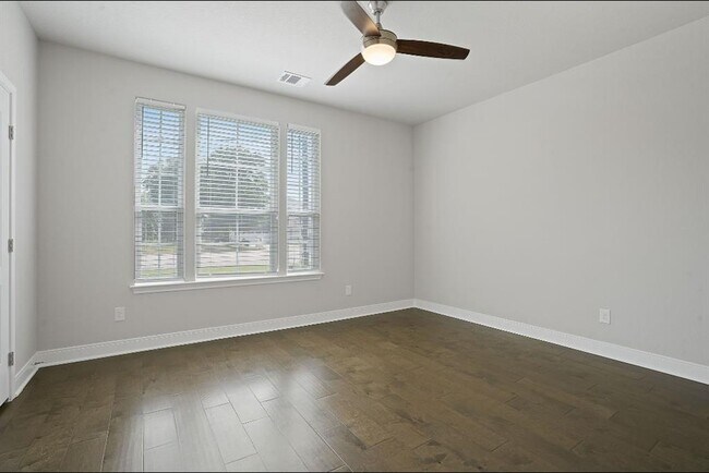 Building Photo - 130 Koele Ct