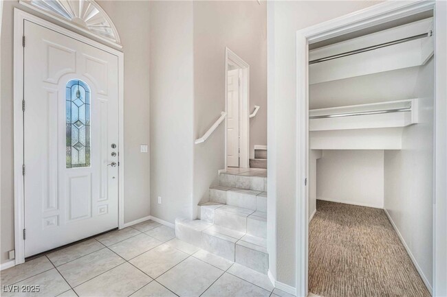 Building Photo - 11371 Merado Peak Dr