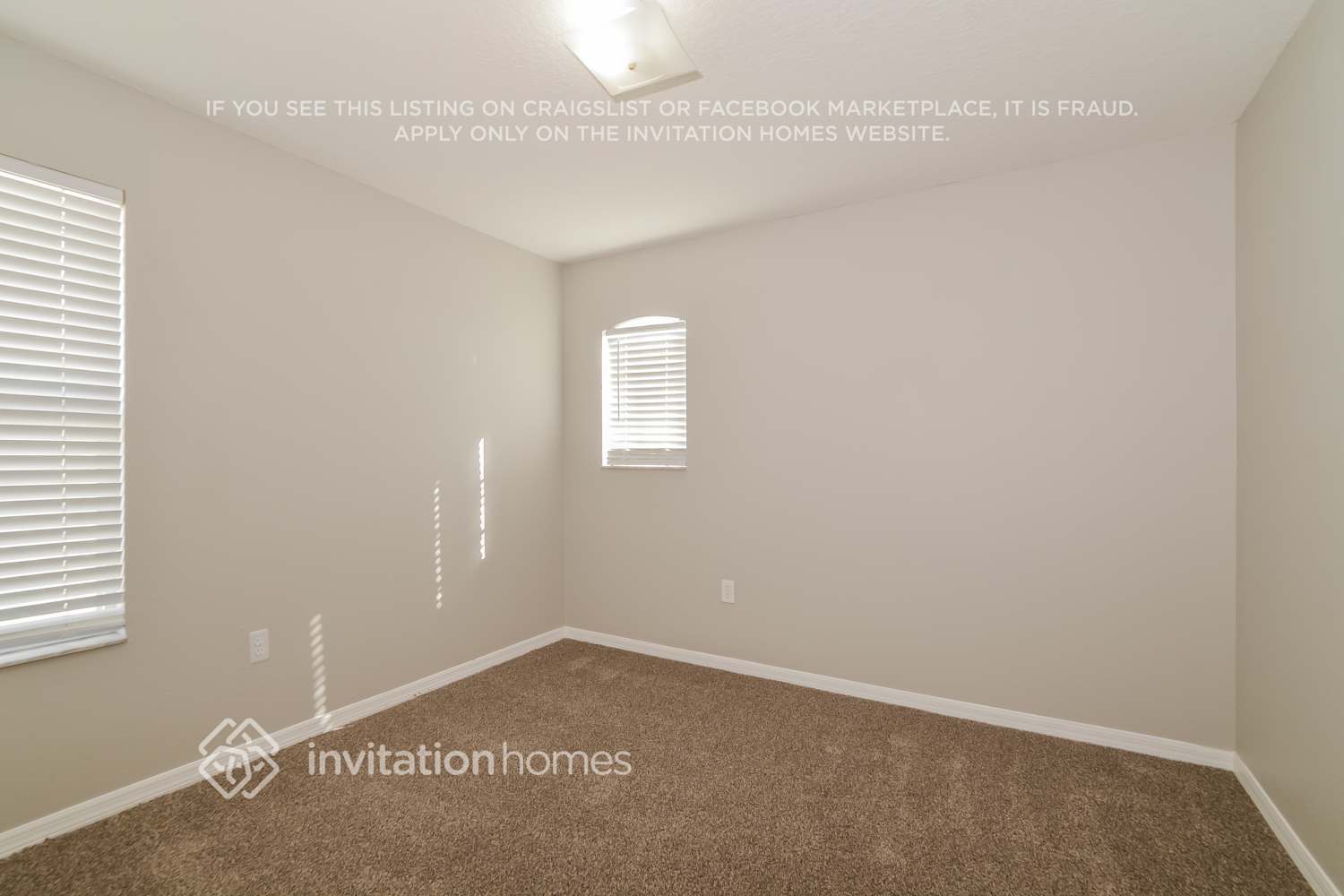 Building Photo - 1112 Sophia Blvd