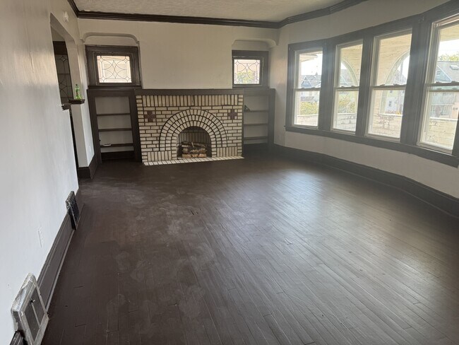Building Photo - 3697 E 146th St