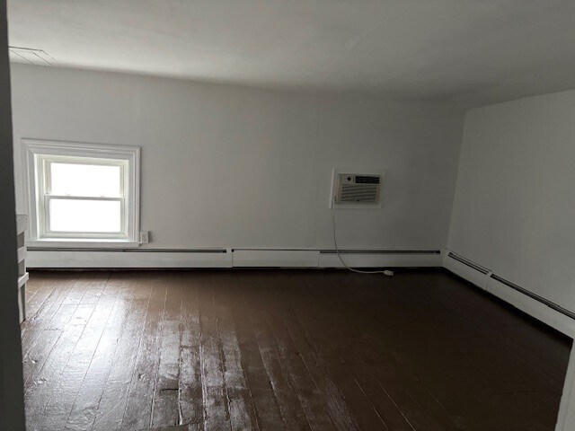 Building Photo - 254 Washington St