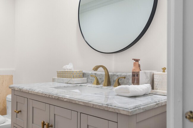 Building Photo - 1111 S Ocean Blvd