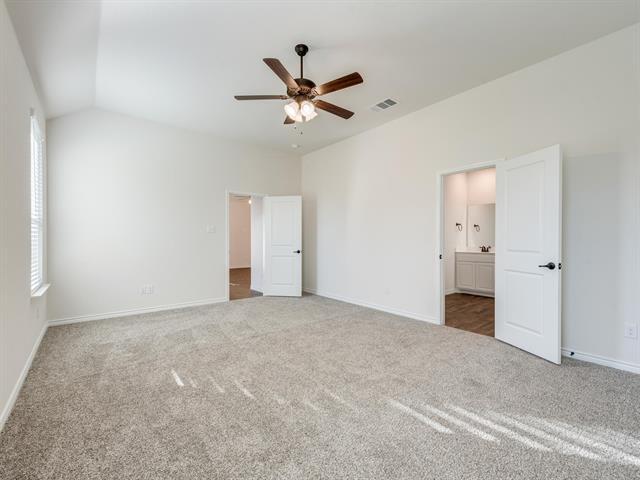 Building Photo - 3127 Maverick Dr