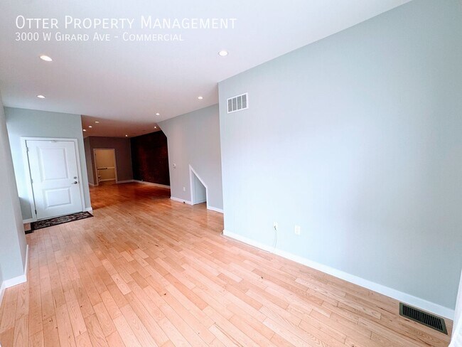 Building Photo - 3000 W Girard Ave