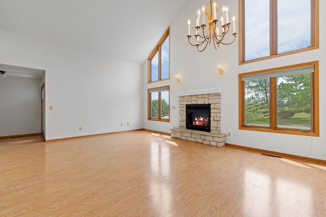Building Photo - 1132 Enchantment Rd