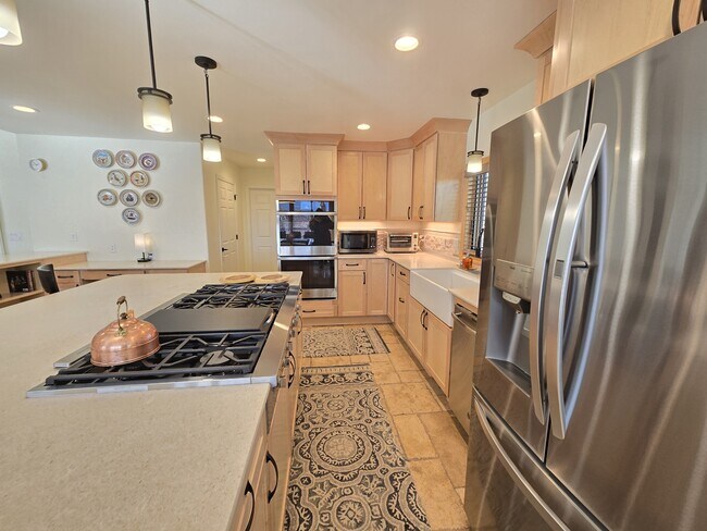 Building Photo - 4055 Sleeping Indian Ln