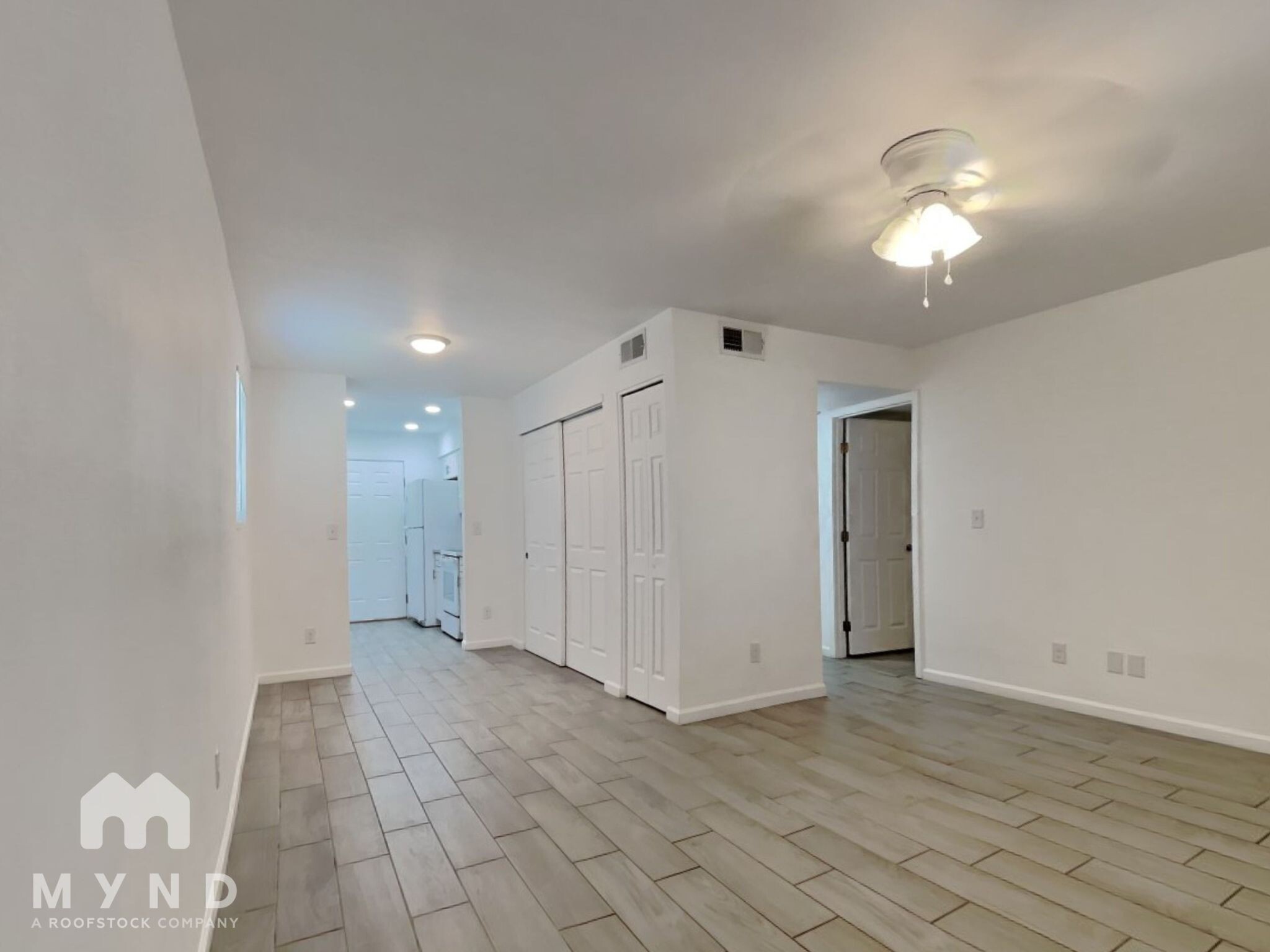 Building Photo - 6649 W Ocotillo Rd