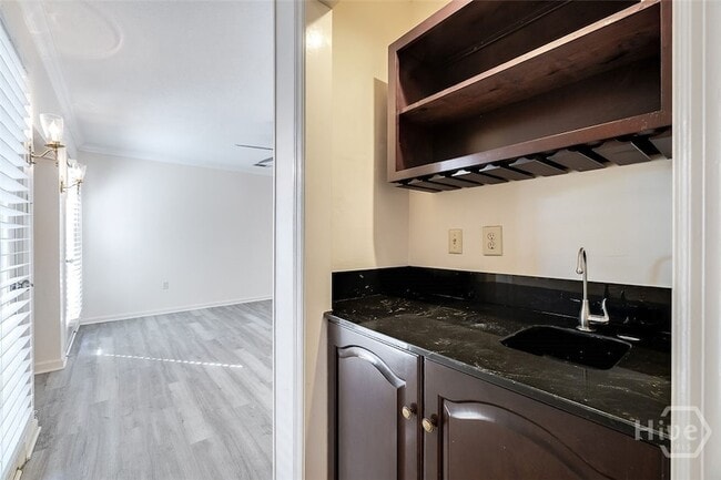 Building Photo - 10 Scuppers Ct