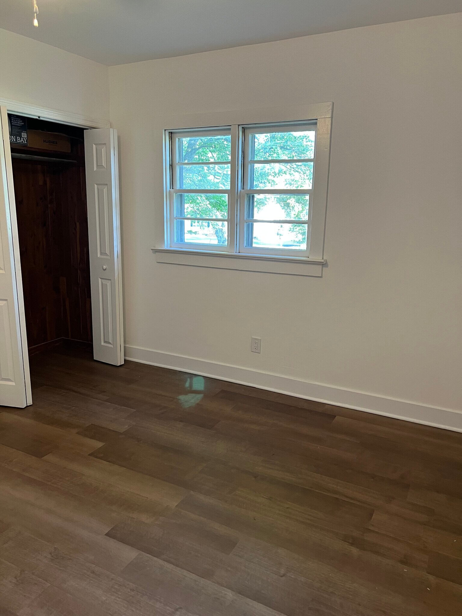 Building Photo - 24906 Lambs Meadow Rd