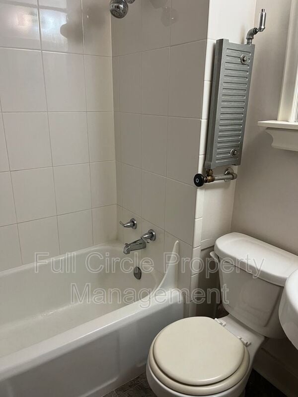 Building Photo - 2419 F St