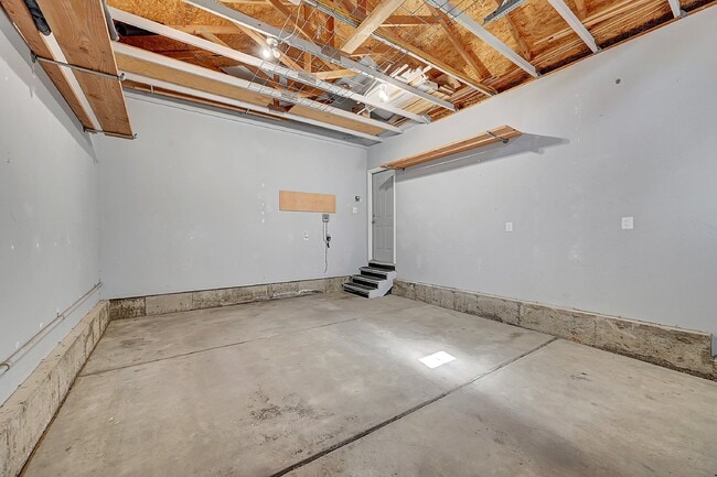 Building Photo - 2,940.95,  3-Bedroom, 1-bathroom Home In Erie with Stunning Backyard Space!