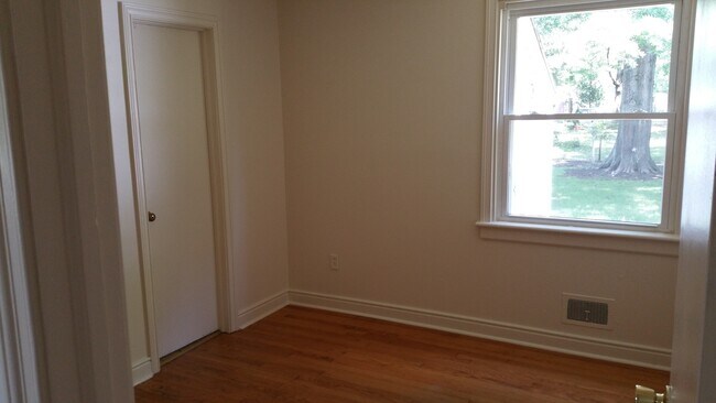 Building Photo - Orcutt Lane - 3 bedroom house