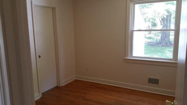 Building Photo - Orcutt Lane Rental