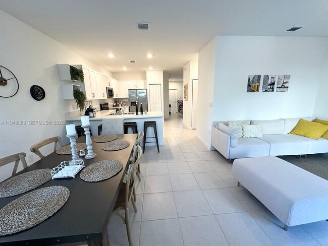 Building Photo - 13403 SW 287th Ter