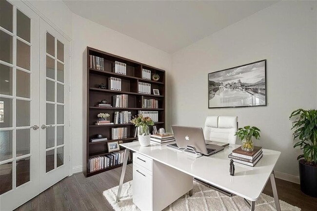 Building Photo - 2040 Terra Rose Dr