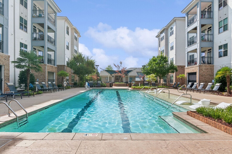 Building Photo - Axis Berewick