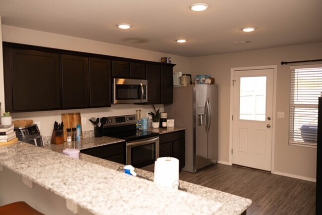 Building Photo - 1324 Morningside Dr