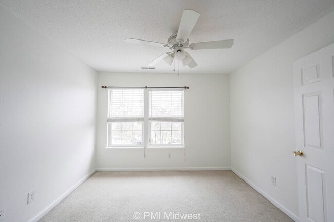 Building Photo - 3822 LimeLight Ln