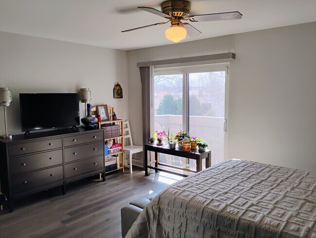 Building Photo - 3061 Pheasant Creek Dr