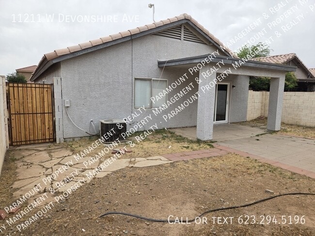 Building Photo - 11211 W Devonshire Ave