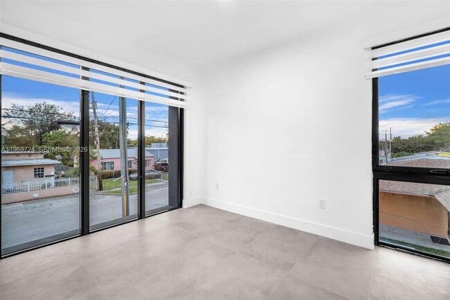 Building Photo - 919 NW 55th St