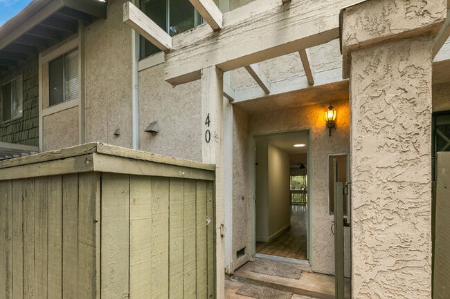 Building Photo - Welcome to your serene 3 BR 2.5 BA Townhome in College Park, San Diego!